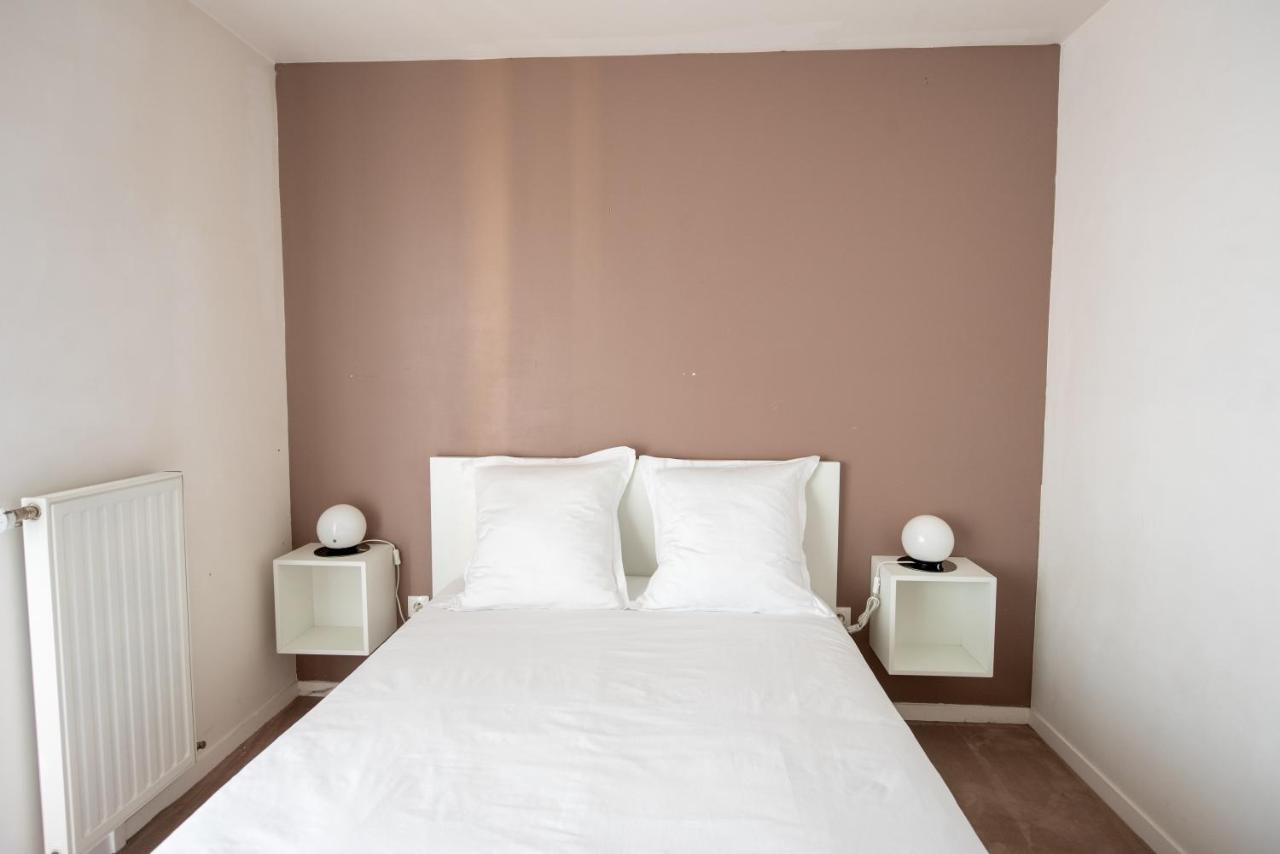 Appartements De 2 Ou 3 Chambres A 40 Minutes De Paris Courcouronnes Bagian luar foto