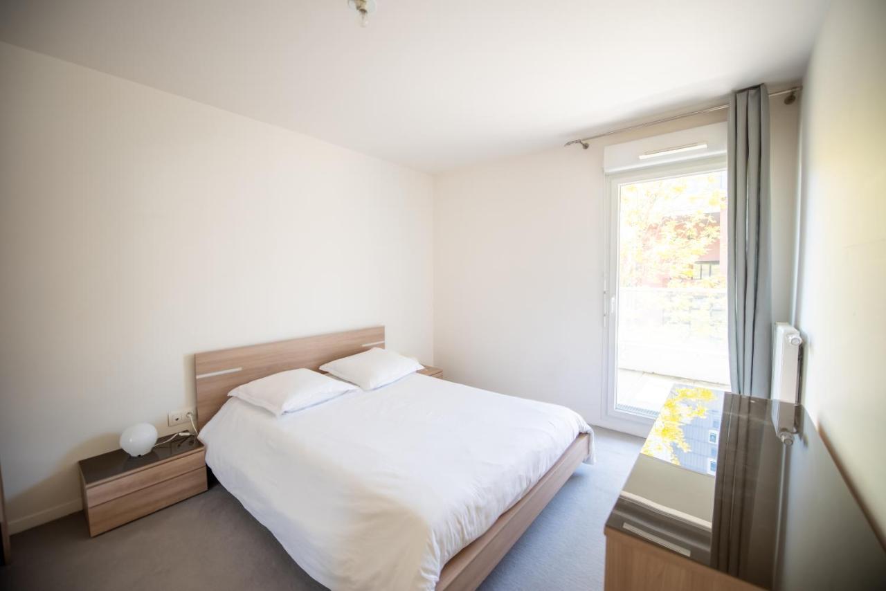Appartements De 2 Ou 3 Chambres A 40 Minutes De Paris Courcouronnes Bagian luar foto
